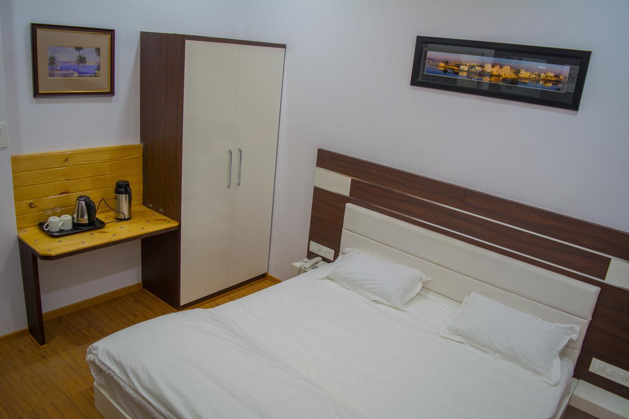 Tiger Hill Homestay Удайпур Екстериор снимка